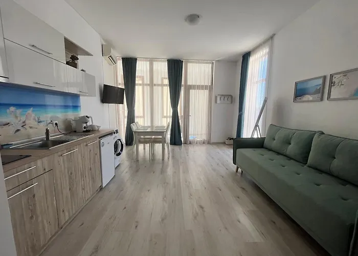 Apartment Sea Maria Balchik