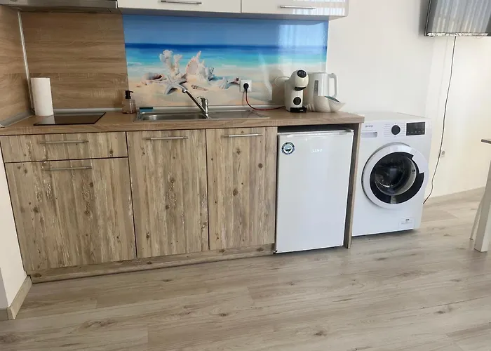 Sea Maria Apartment *